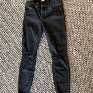 Eunina Ripped Jeans SIZE 3